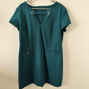 Women’s Hilfiger dress. Dark green. Size 16.
